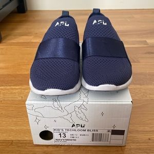Kids APL Techbloom Bliss Sneaker kids size 13 - brand new